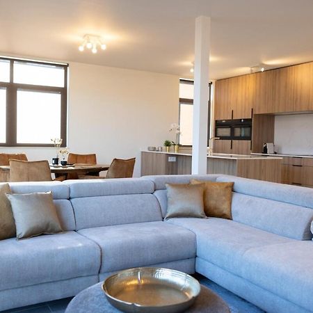 Brand New Apartment Sint-Niklaas Dış mekan fotoğraf